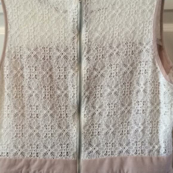 FOREVER 21 | Blush/Cream Lace Pleated Dress Small - Picture 7 of 8